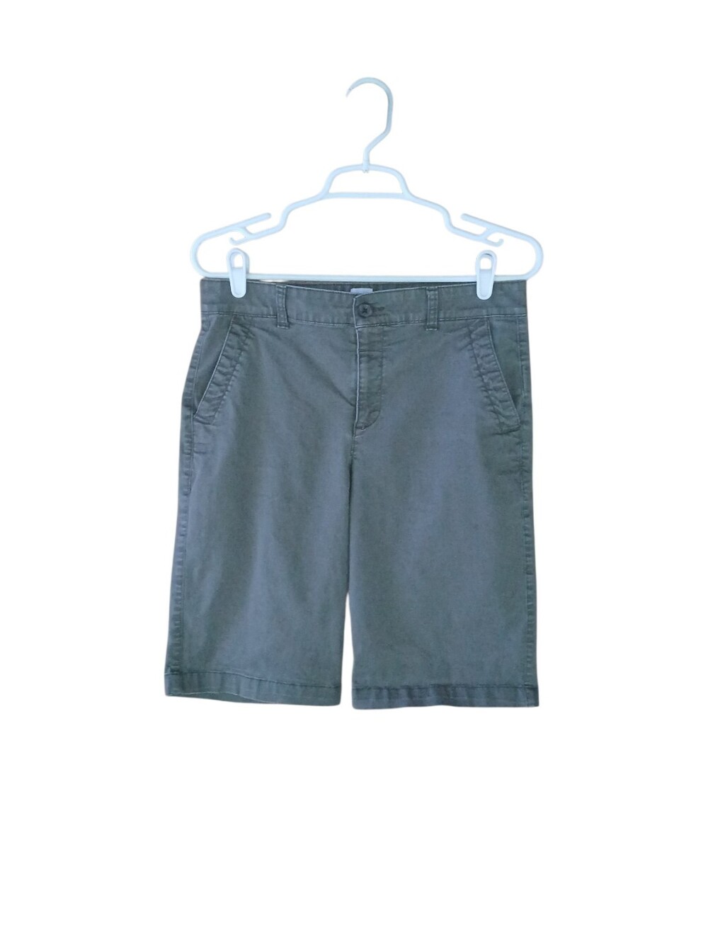 GAP Olive High Waisted 9" Shorts Size 6 Tall